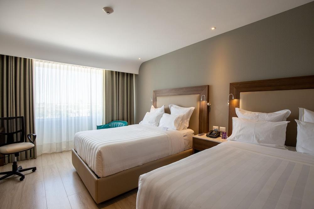 Hs Hotsson Hotel Irapuato Exterior foto